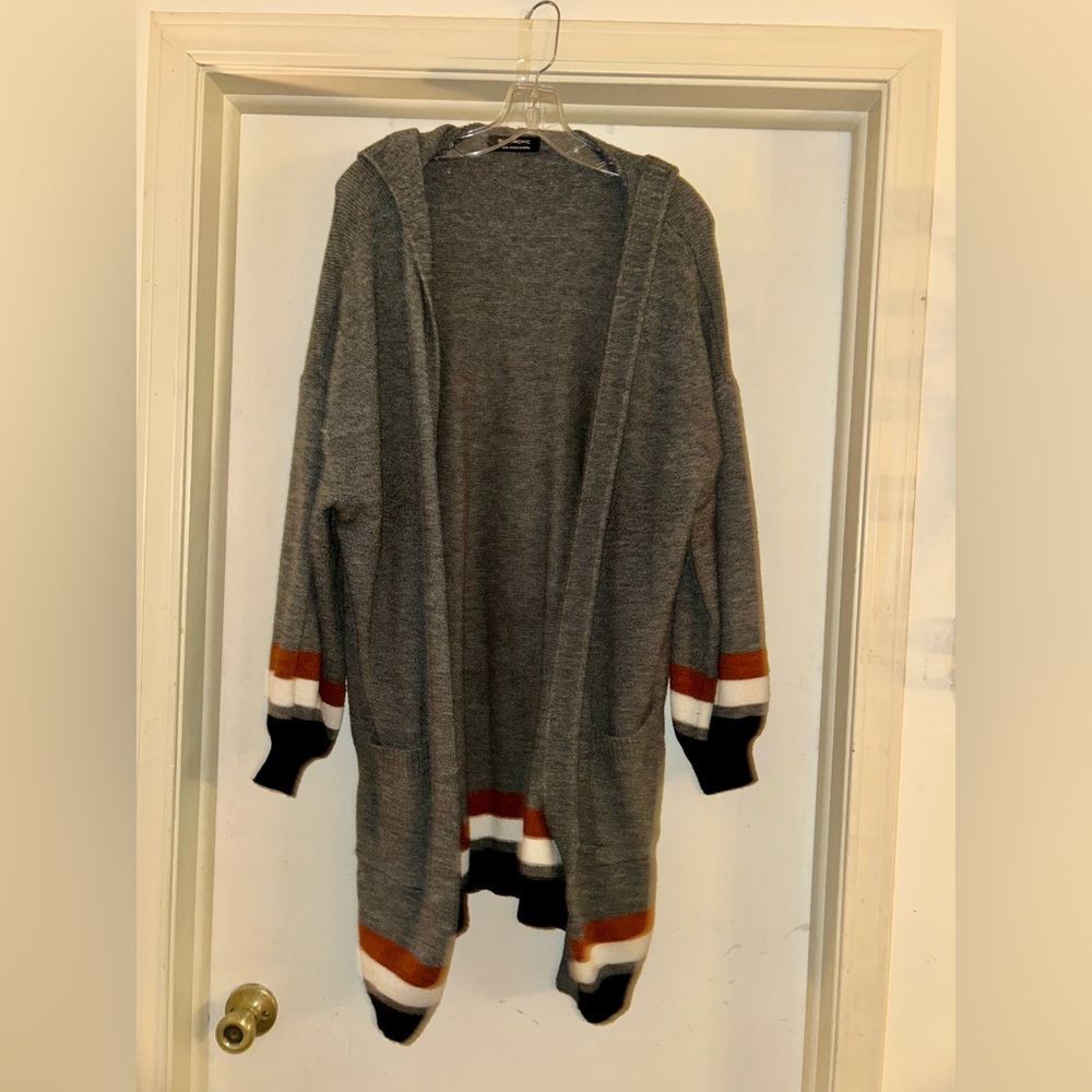 BloomChic Charcoal Women's Sweater